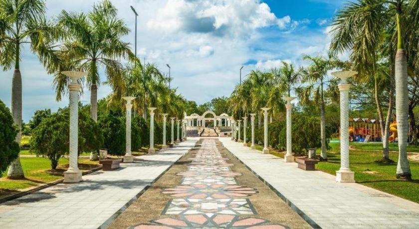 斯里巴加湾市 文莱商人旅馆酒店 外观 照片